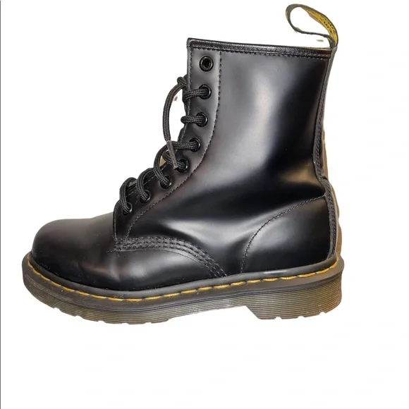 D R. M A R T E N S - Picture 3 of 8